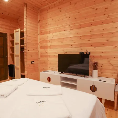 Gjuetise Hotell
