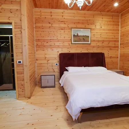 Gjuetise Hotell Lezhë