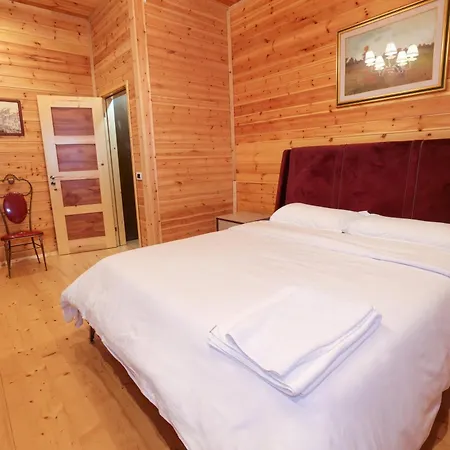 Gjuetise Hotel
